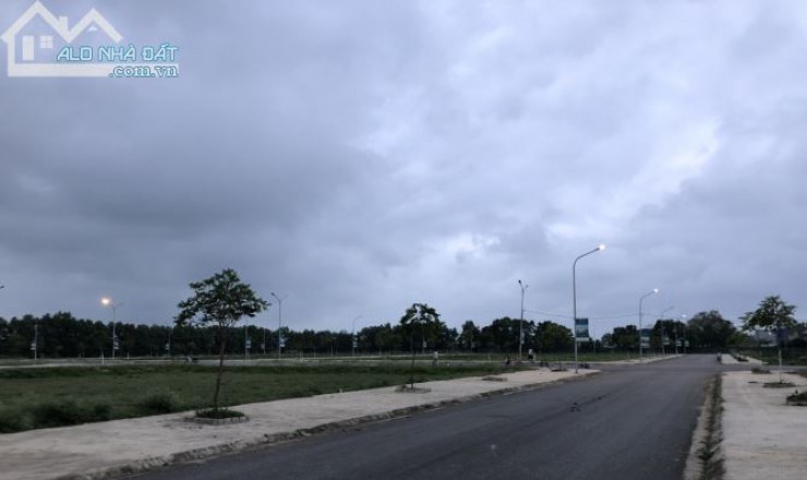 Bán lô đất 100m2 Quảng Xương Thanh Hóa nằm sau quốc lộ 1A